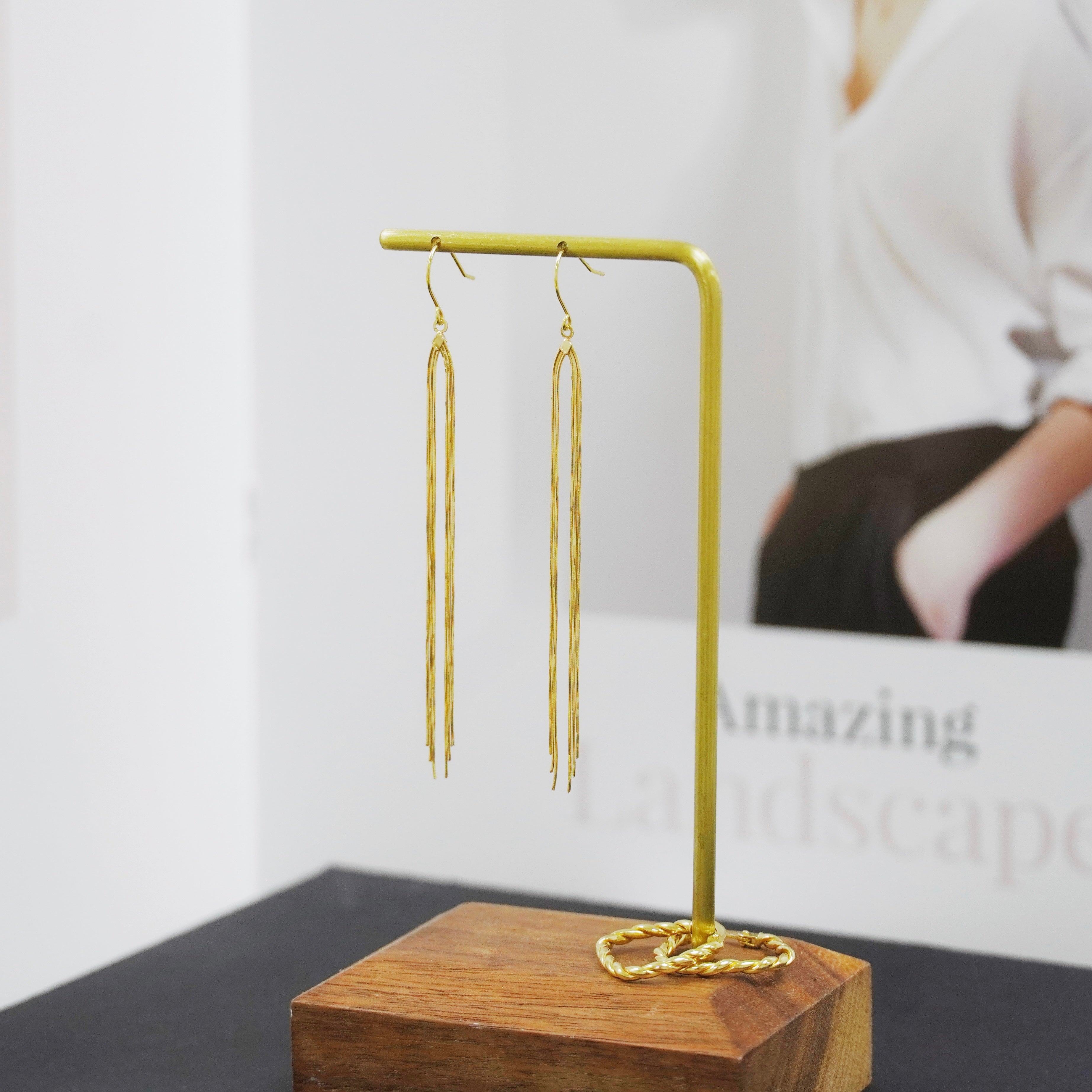 18K金蛇骨流蘇耳環 18K Gold Mini Snake Chain Dangle Earrings