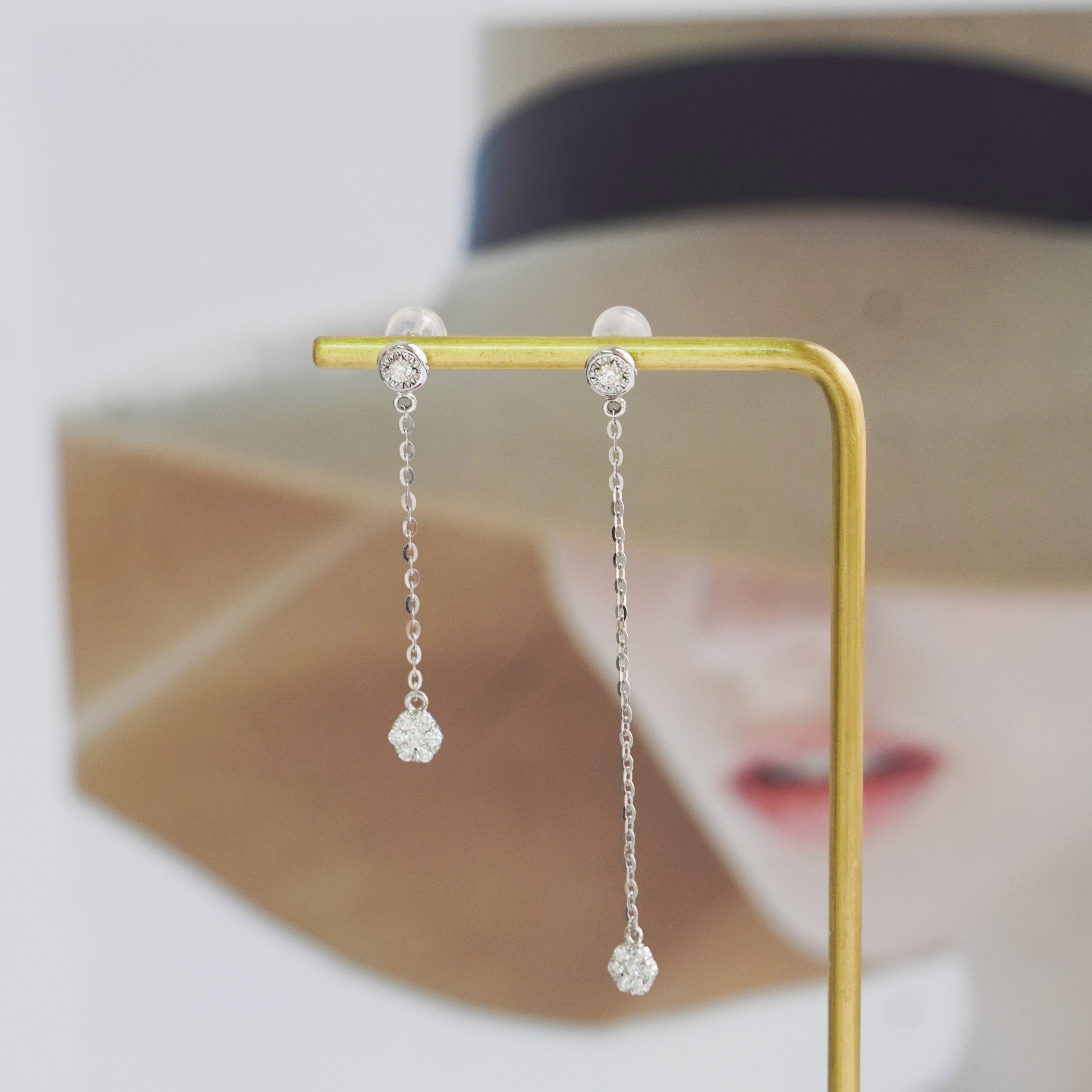 泡泡鑽石吊墜耳環 Lopsided Bezel Diamond Drop Earrings