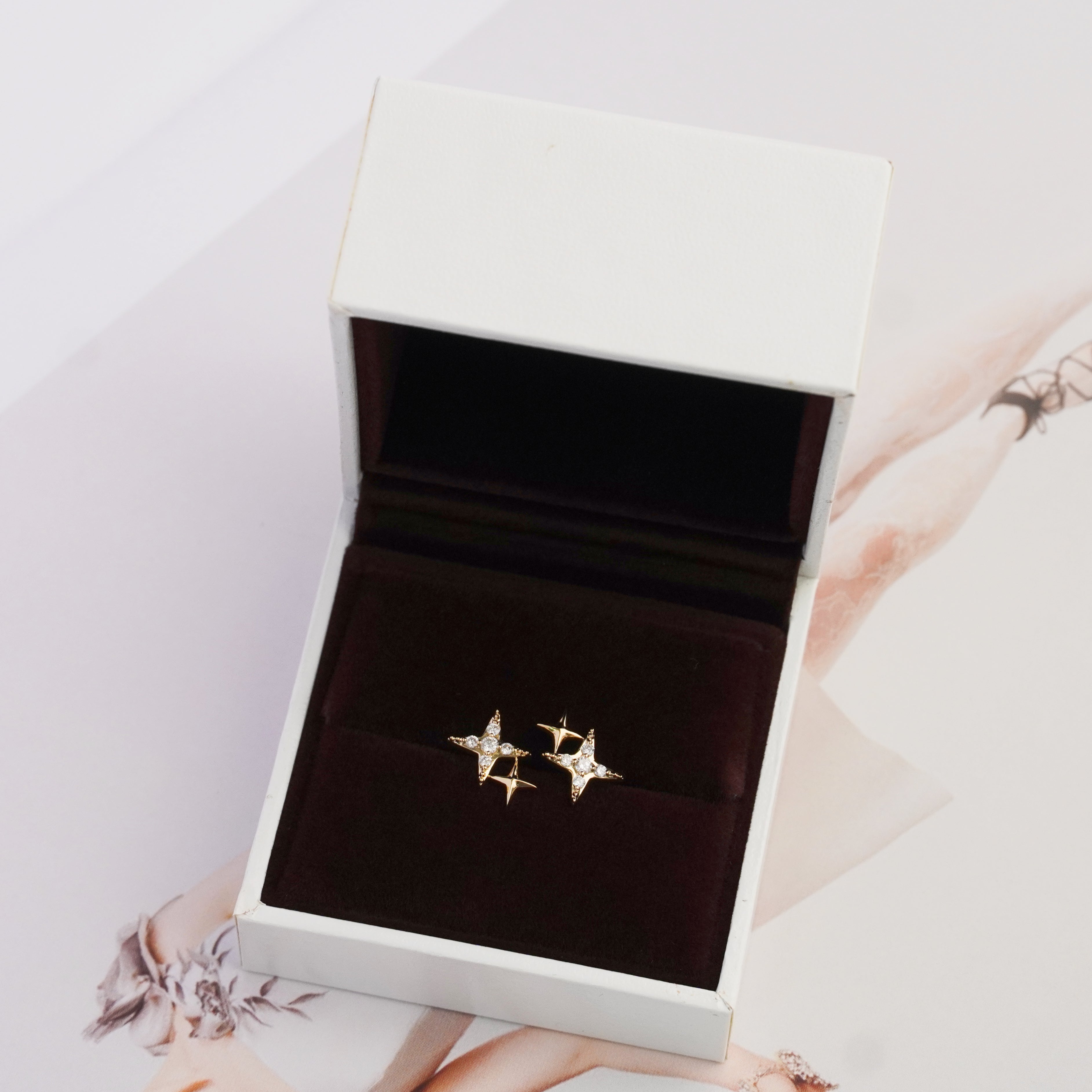 星辰鑽石耳環 Stars Diamond Stud Earrings